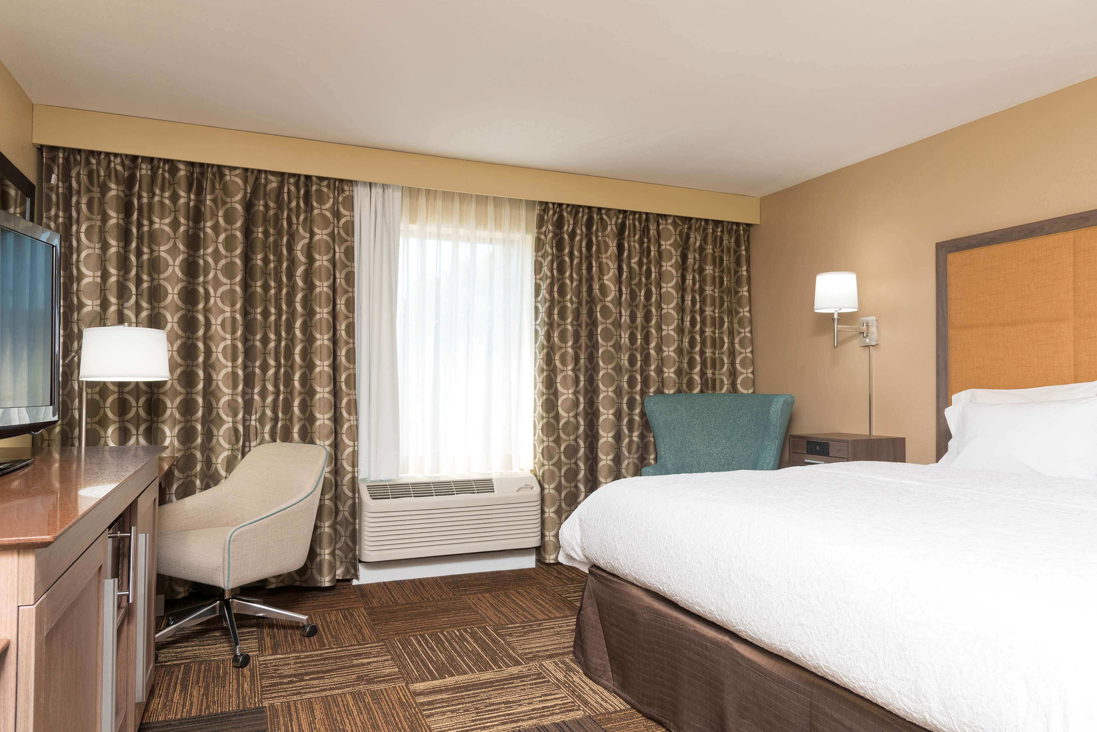 free cots/infant beds, free wifi, bed sheets, alarm clocks