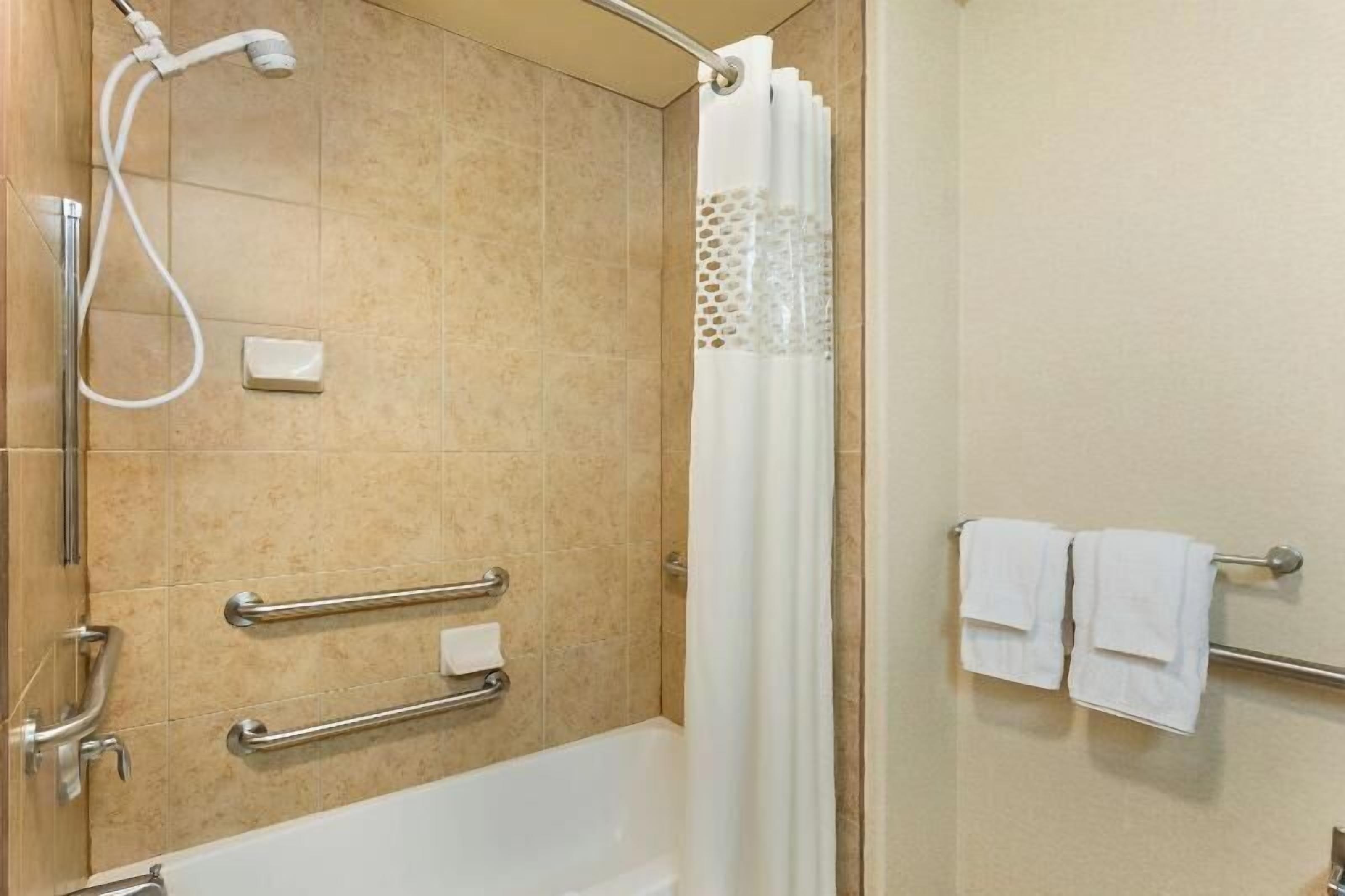 Bathroom | Free toiletries, hair dryer, towels, soap