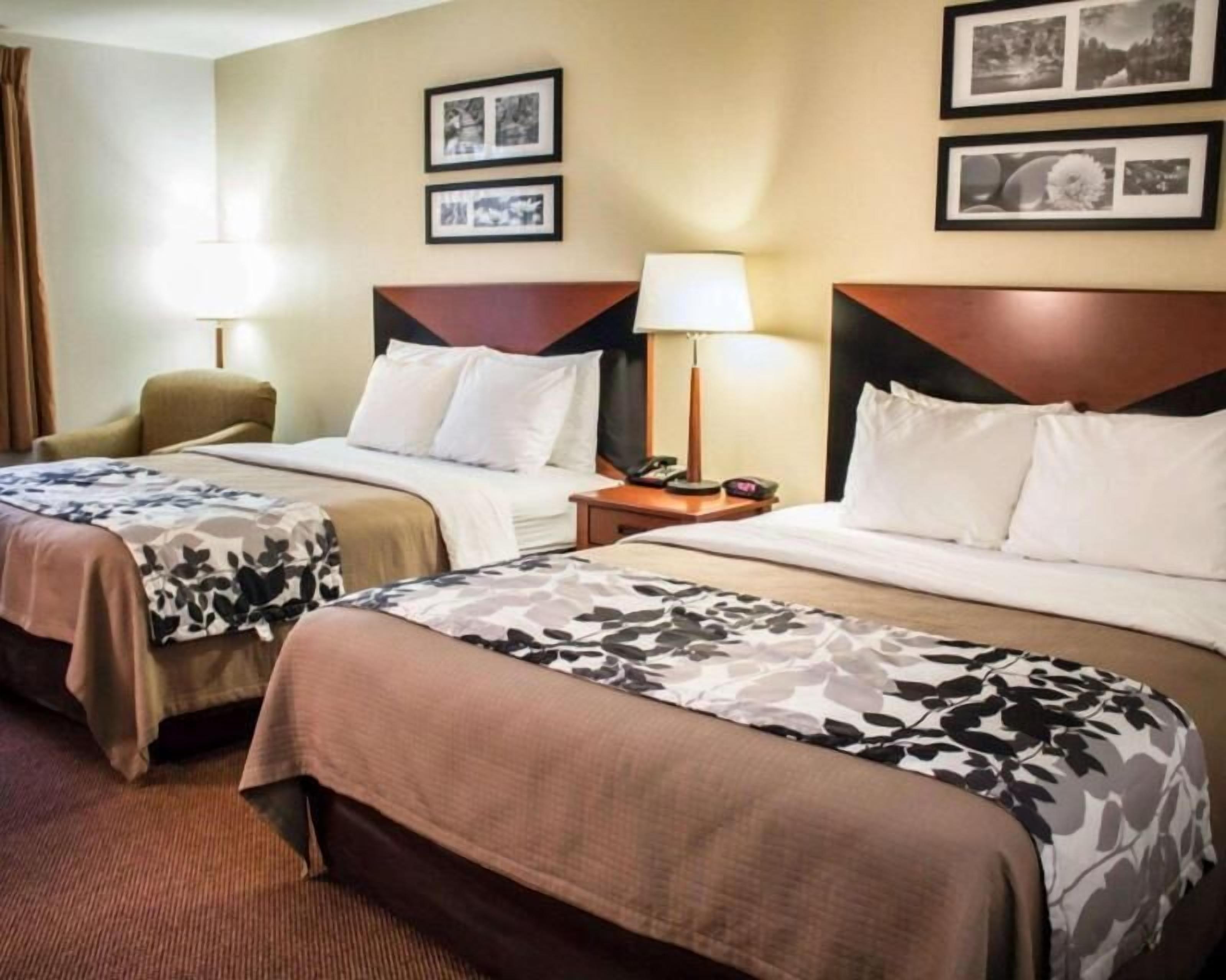 In-room safe, desk, laptop workspace, blackout drapes