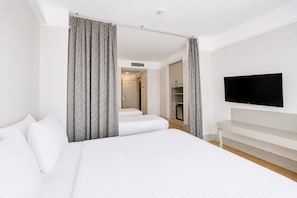 Familjerum | Sängtillbehör av högsta kvalitet och minibar