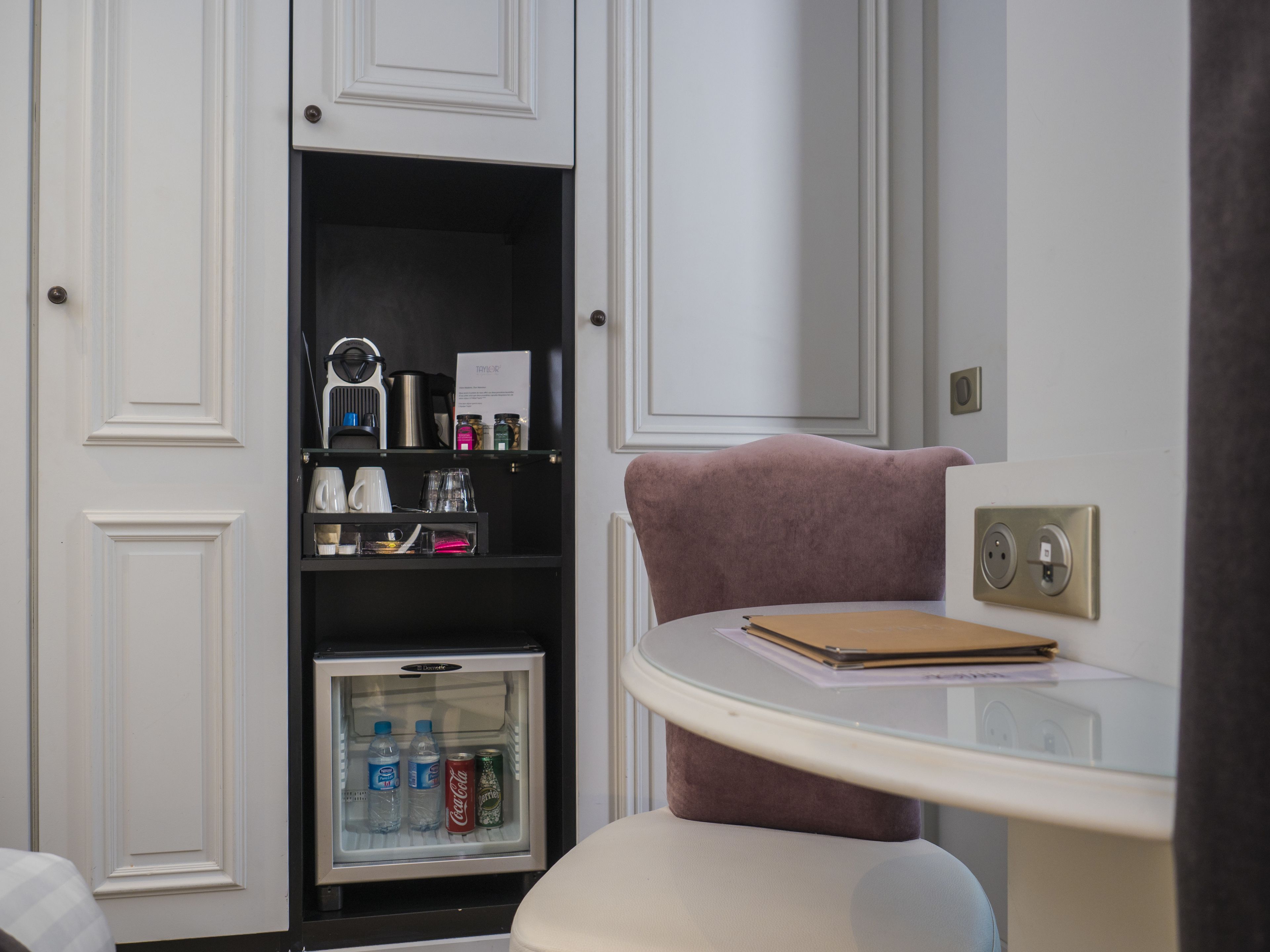 superior duo | minibar