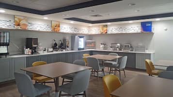 Free daily full breakfast