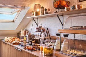 Daily buffet breakfast (EUR 14 per person)