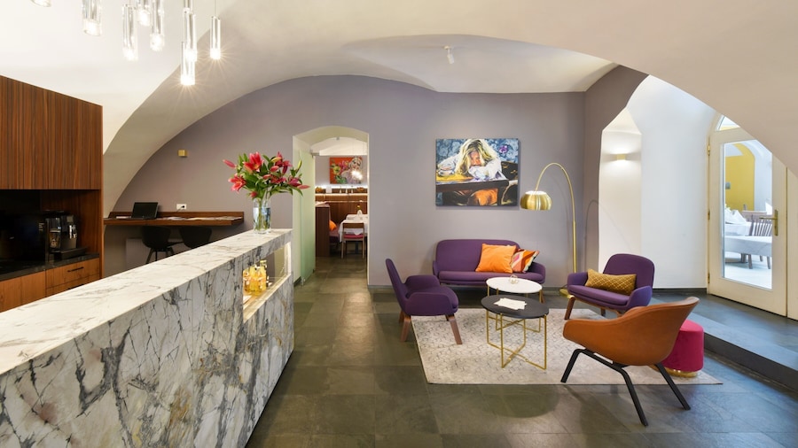 Boutique Hotel Dom - Rooms & Suites