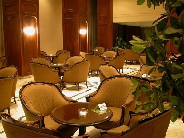 Unclassified image, 1 of 44, button - Jerusalem International Hotel (Amman)