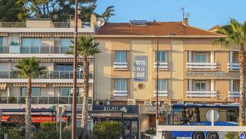 Façade de lâhĂ©bergement