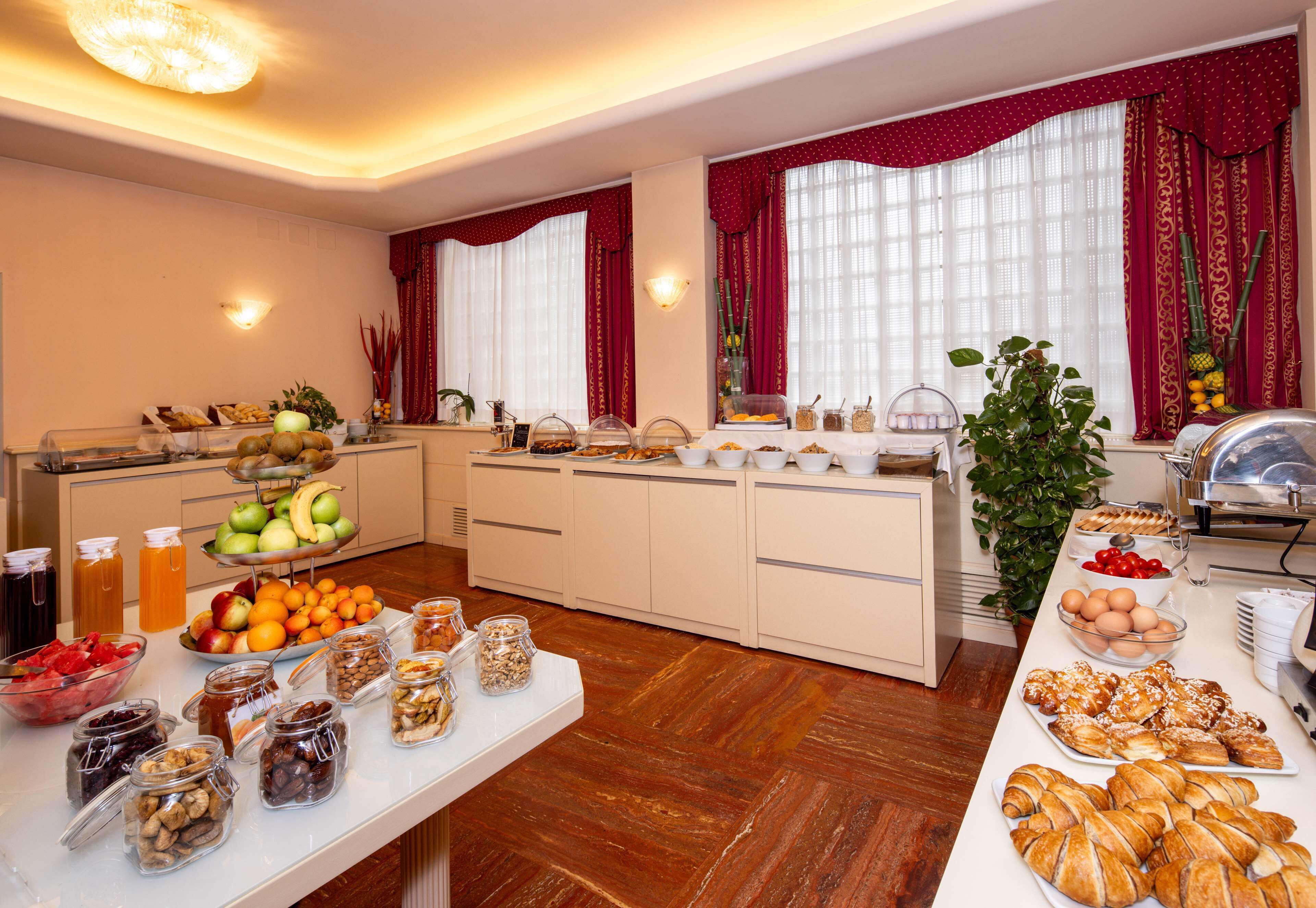 daily buffet breakfast (eur 8 per person)