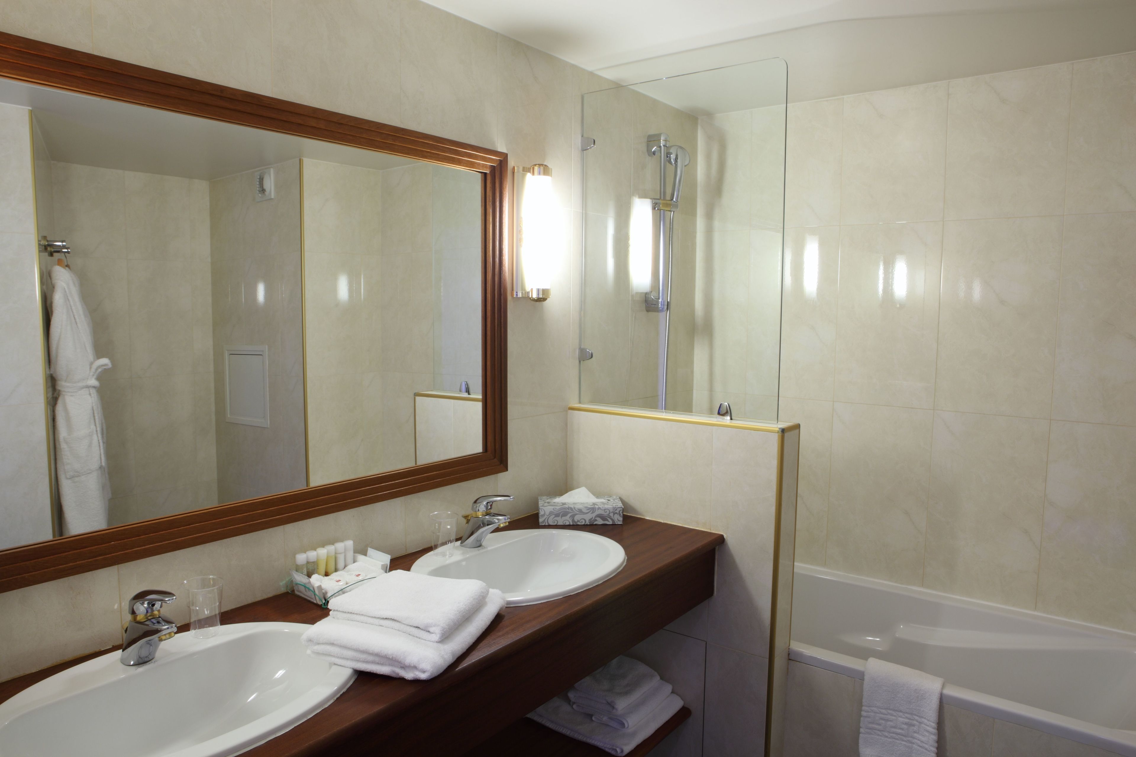 Foto - Amiral Hôtel