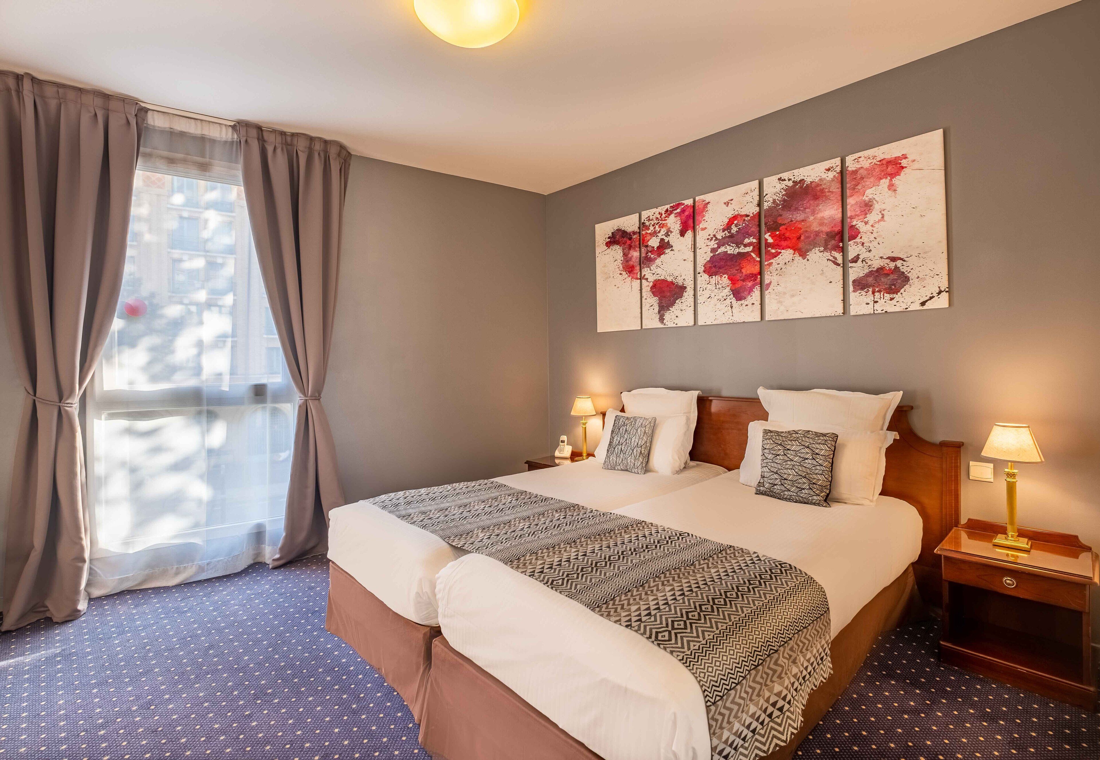 ツインルーム (Prestige) | ミニバー、セーフティボックス (室内)、デスク、遮光カーテン