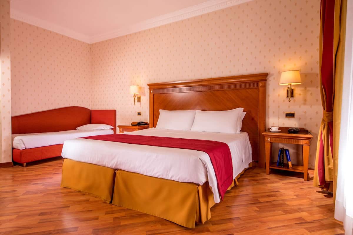 Premium bedding, minibar, in-room safe, desk