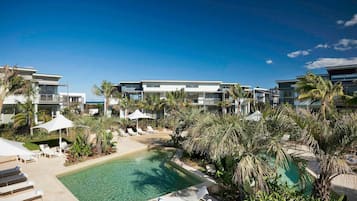 Indoor pool, 2 outdoor pools, pool umbrellas, pool loungers