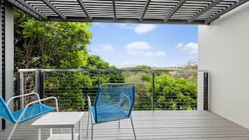 Superior Villa, 3 Bedrooms | Balcony view