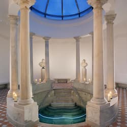 Sauna, Whirlpool, Dampfbad, Thermalbad/Mineralquelle