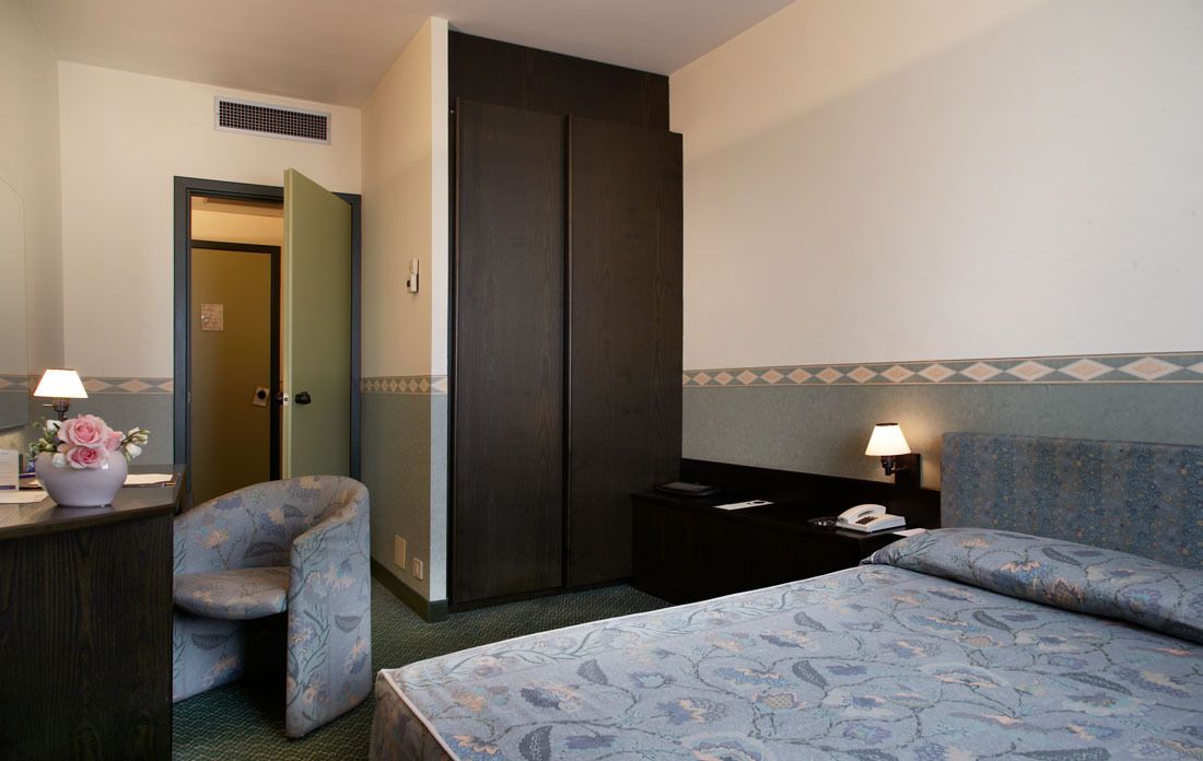 down duvets, in-room safe, desk, blackout curtains