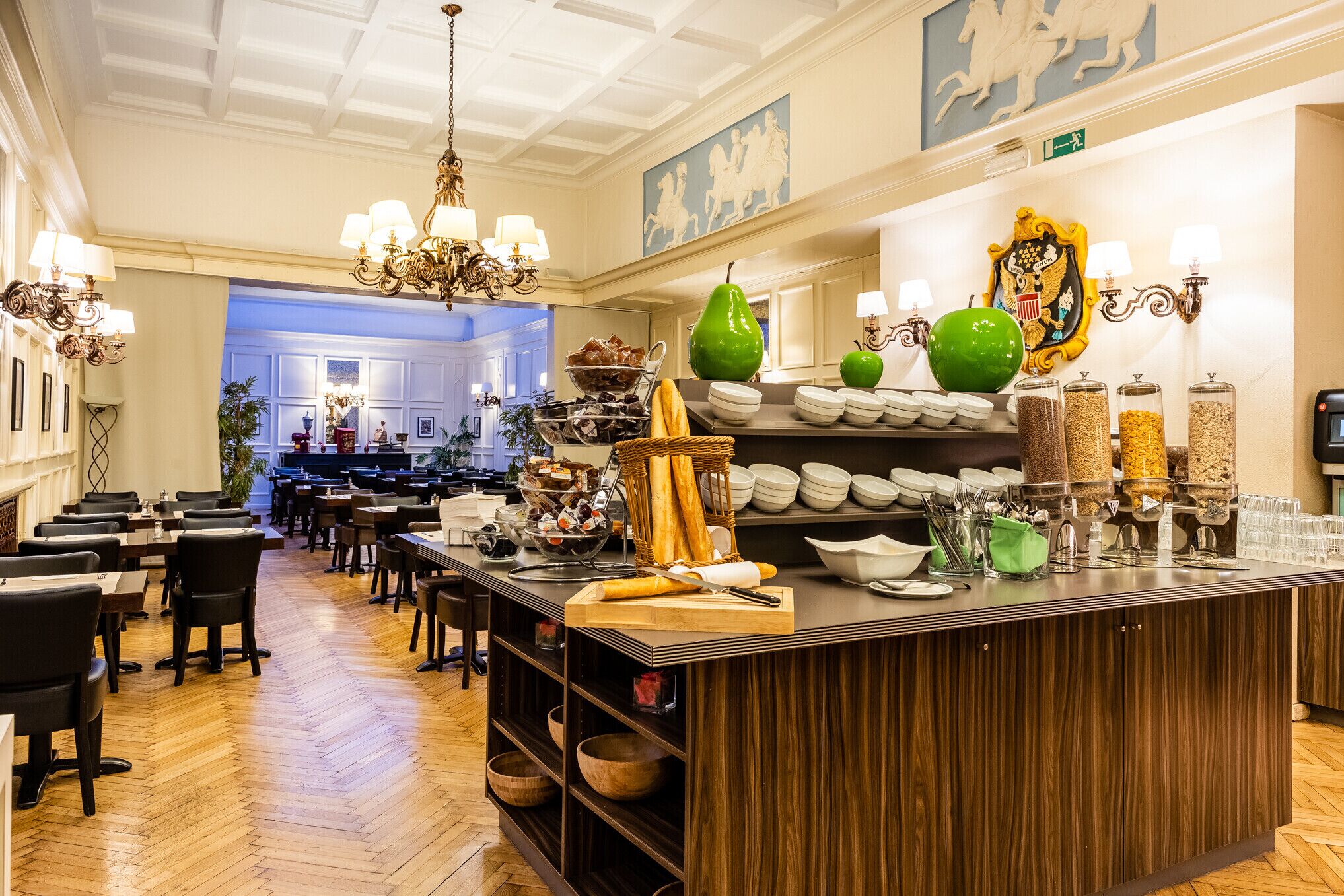 daily buffet breakfast (eur 19 per person)