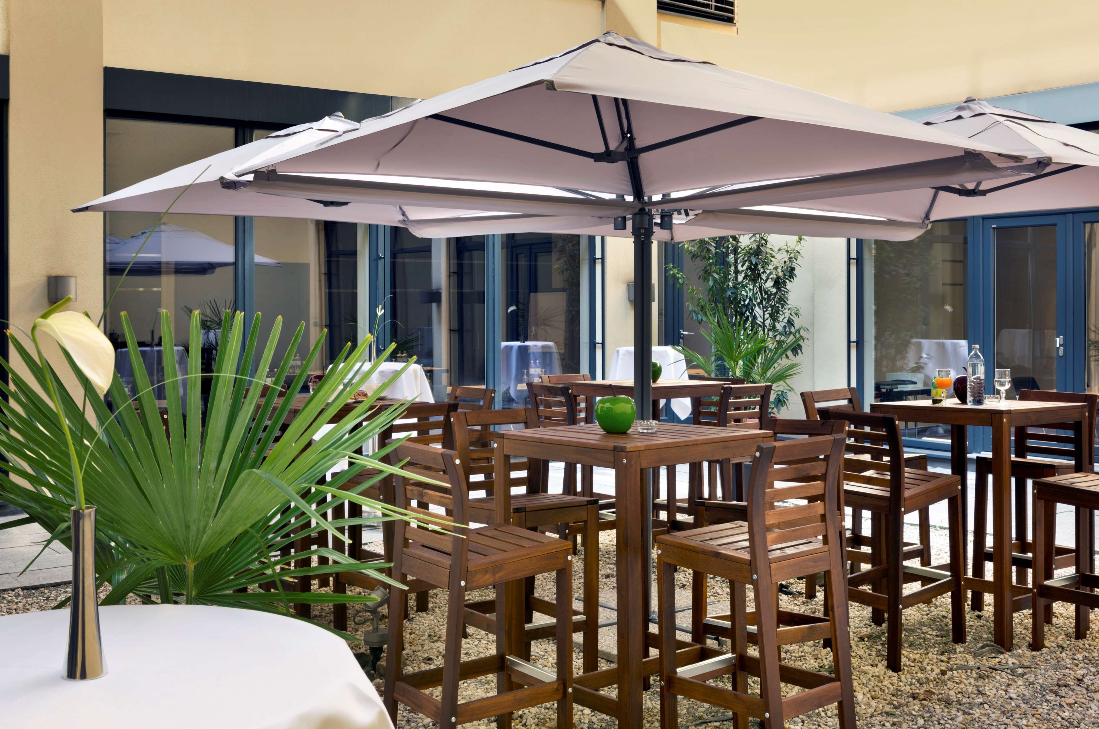 outdoor banquet area