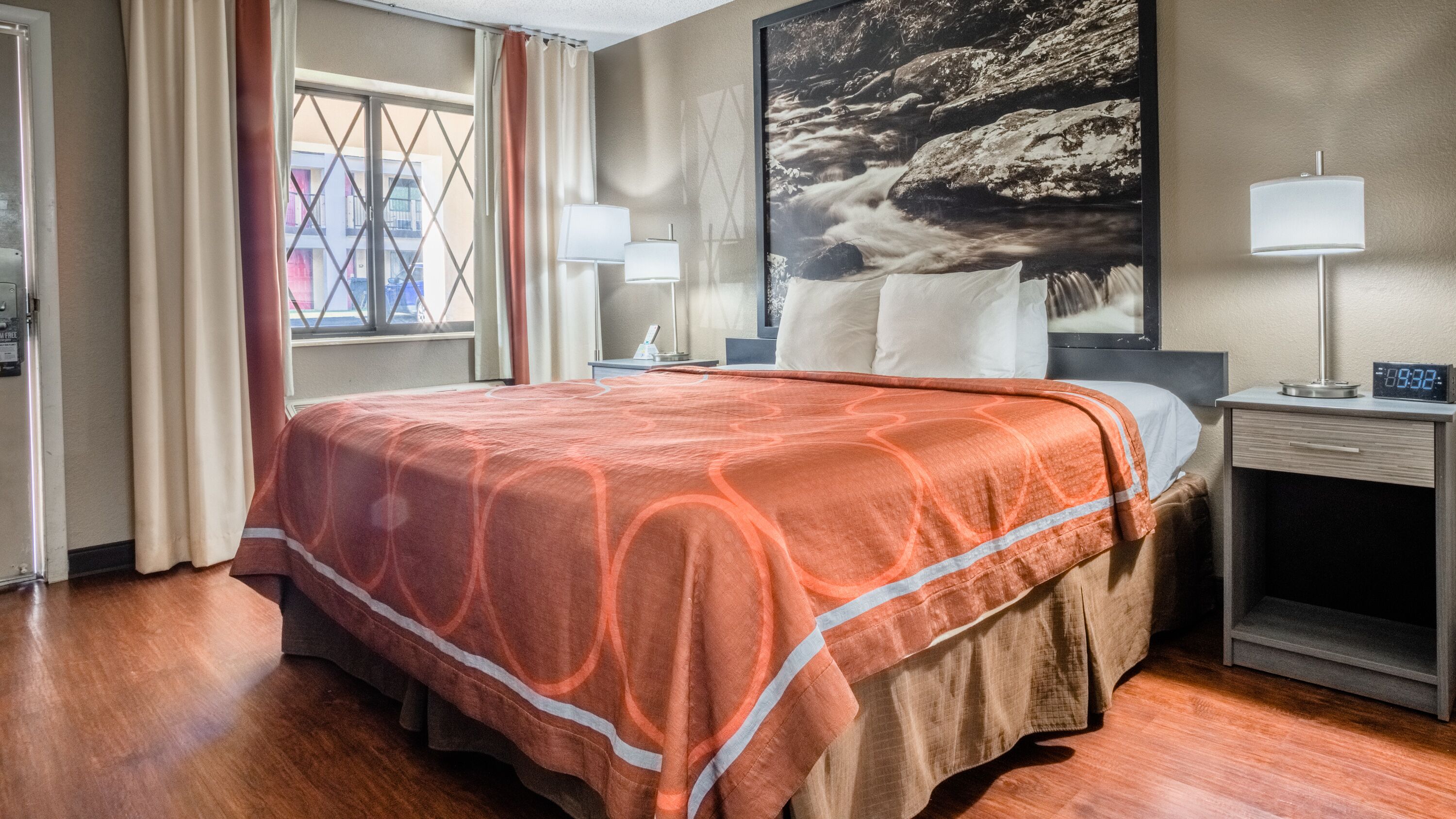 Photo - Super 8 by Wyndham Downtown Gatlinburg at Convention Center