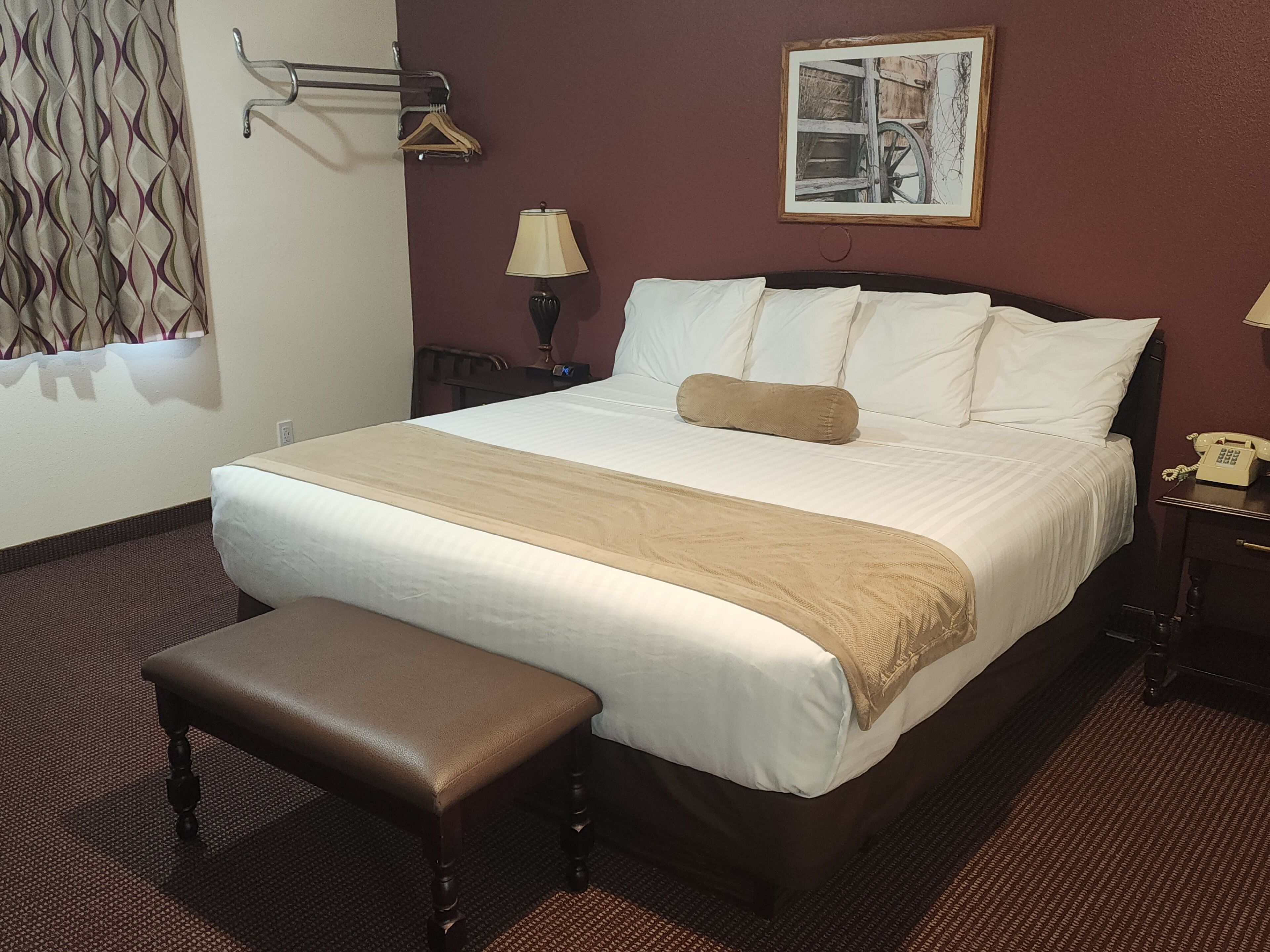 Deluxe Room, 1 King Bed (No Pets Allowed) | Desk, cribs/infant beds, travel crib, rollaway beds