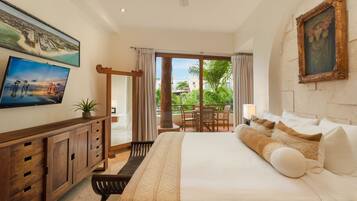 Family Penthouse, 3 Bedrooms, Terrace | Egyptian cotton sheets, premium bedding, minibar, in-room safe