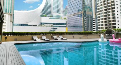 Bliston Suwan Park View