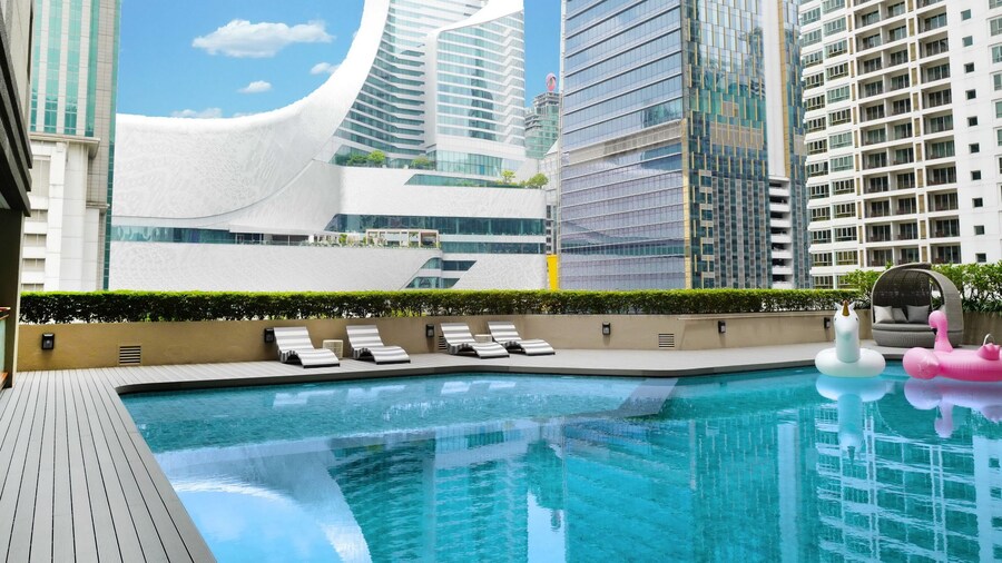 Bliston Suwan Park View