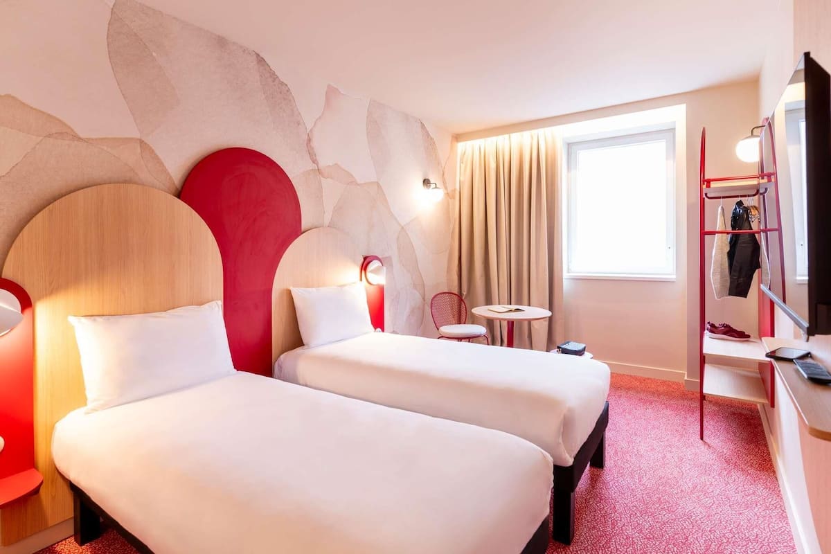 Soundproofing, iron/ironing board, free cots/infant beds, free WiFi