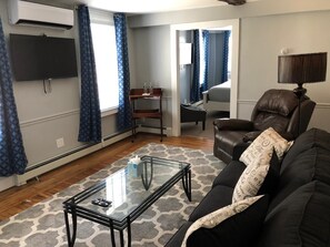 Superior Suite, Ensuite (The House 4 King )