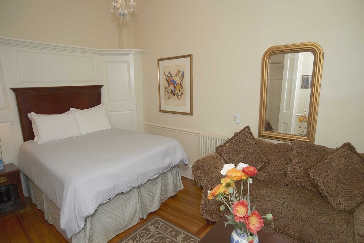 Standard Double Room, Ensuite (The House 6 Queen (pet fr)