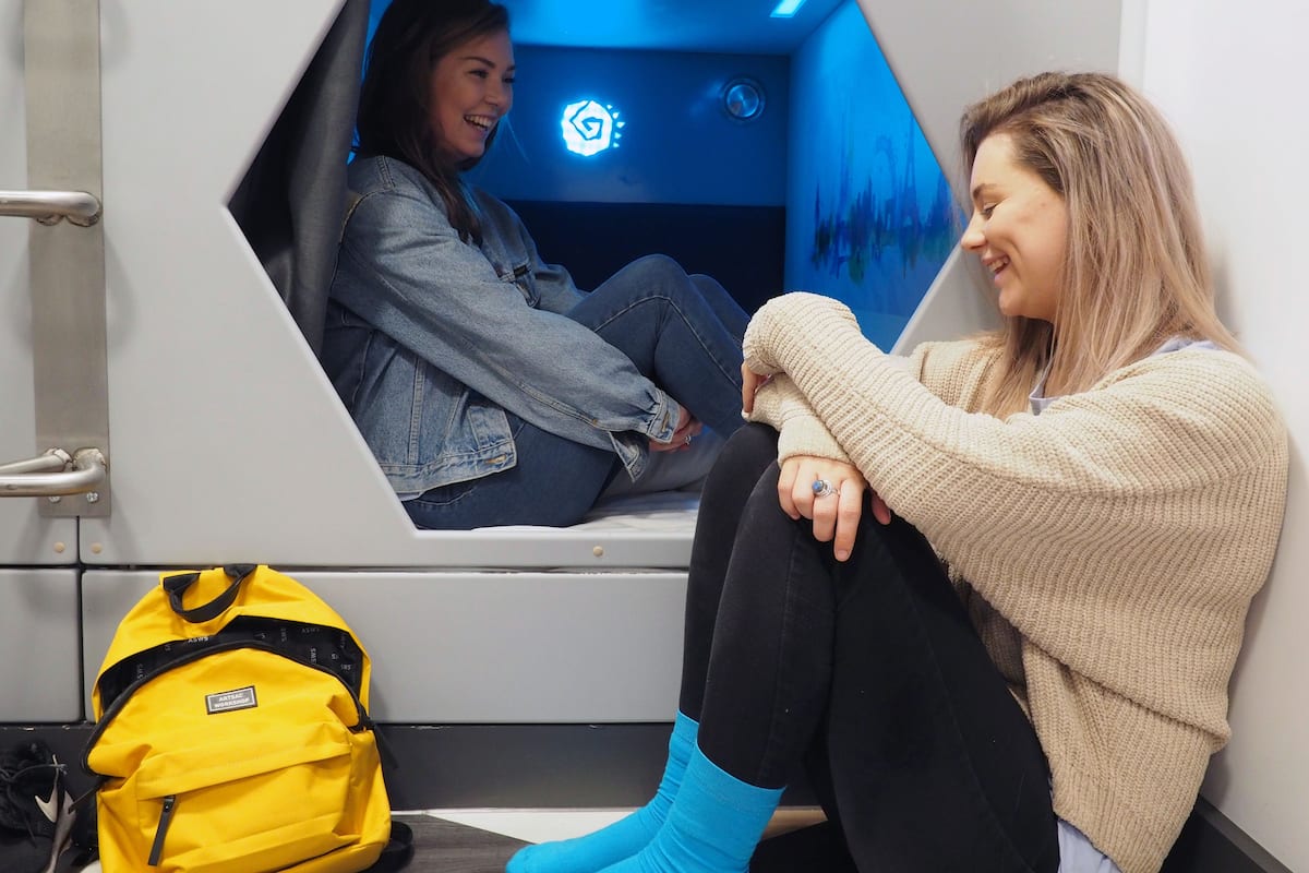 Private Capsule, Shared Bathroom | Ljudisolering, strykjärn/strykbräda, gratis wi-fi och sängkläder