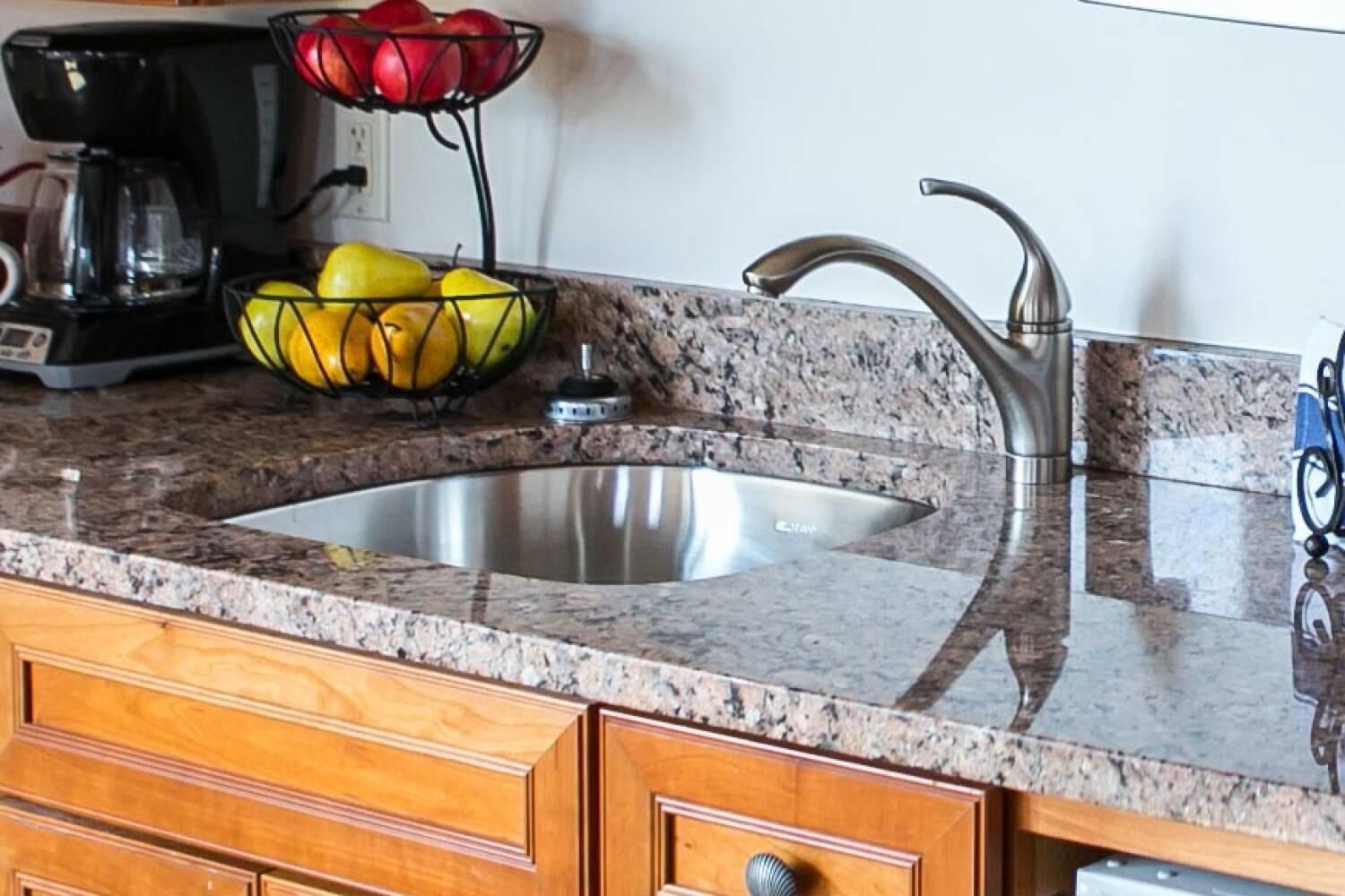 fridge, microwave, dishwasher, coffee/tea maker