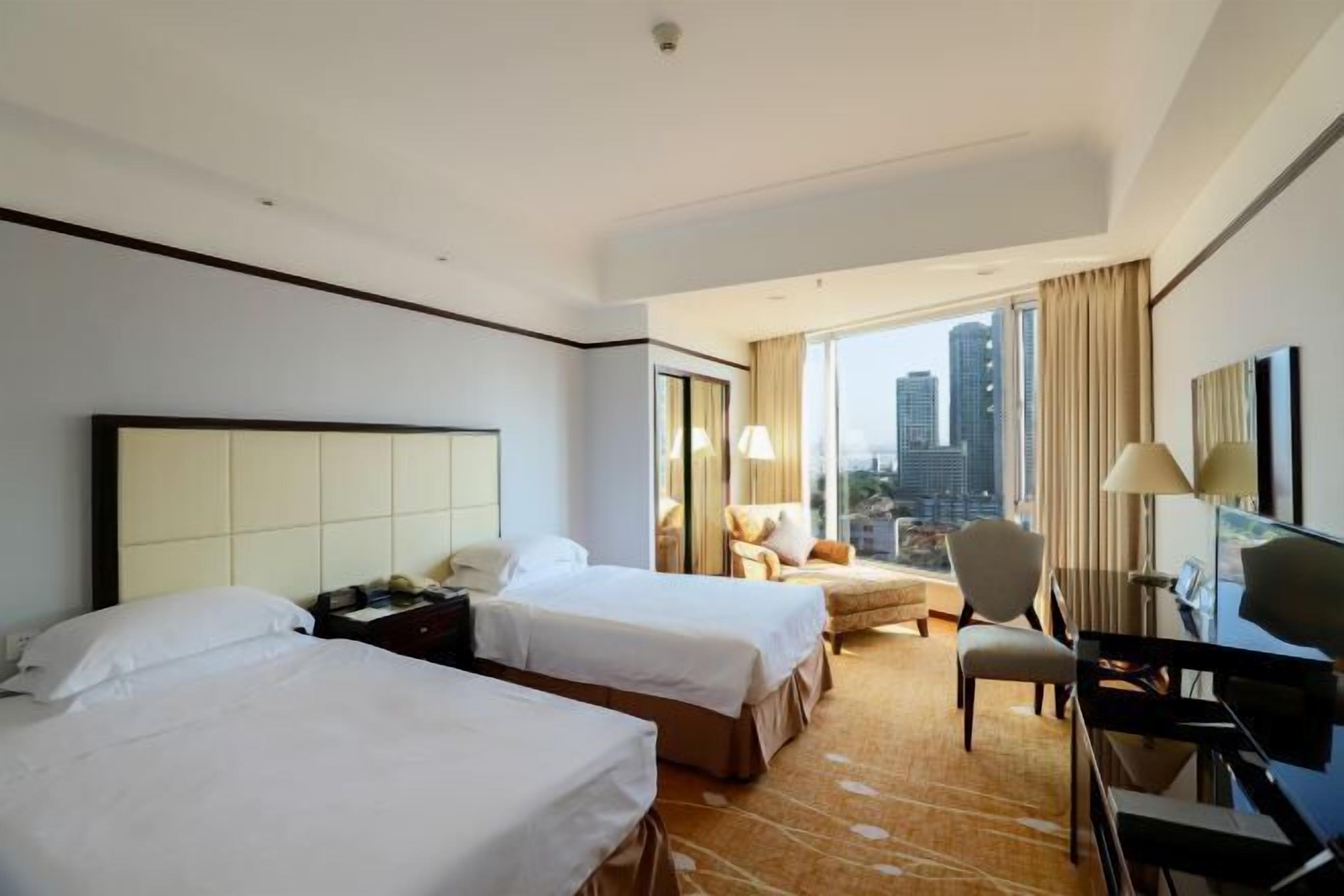 Minibar, desk, blackout drapes, soundproofing