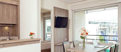 In-room safe, desk, soundproofing, free cribs/infant beds