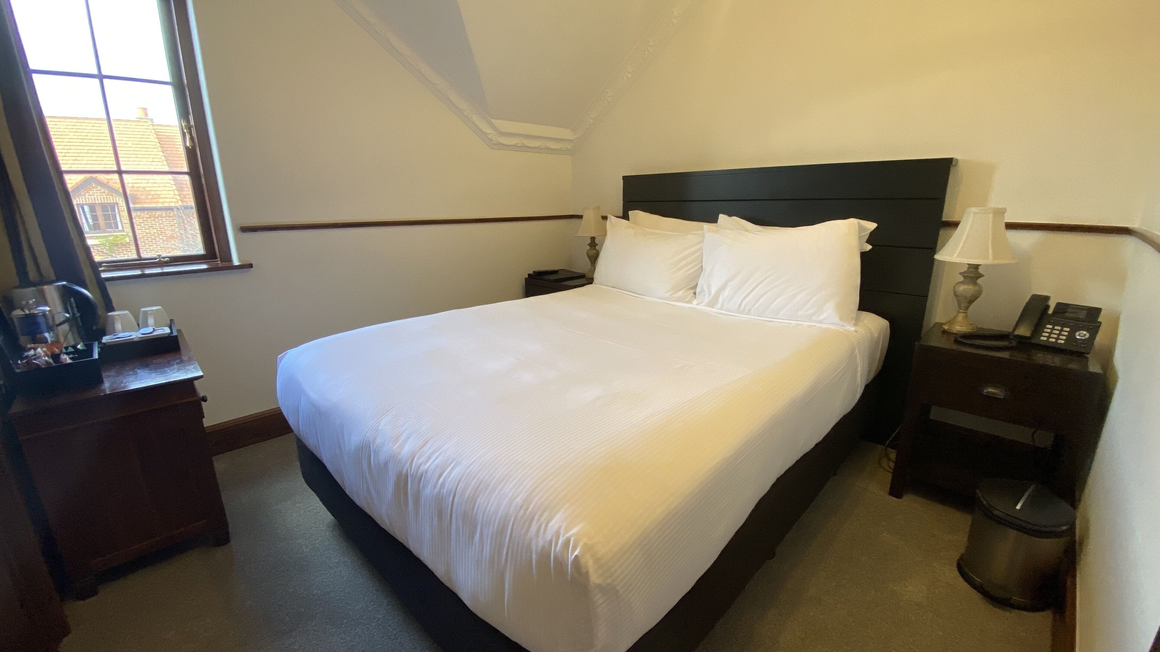 standard queen | 1 bedroom, individually decorated, individually furnished, desk