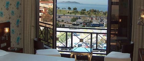 1 Schlafzimmer, hochwertige Bettwaren, Minibar, Zimmersafe