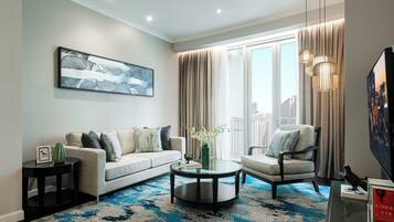 Premium bedding, down duvets, minibar, in-room safe