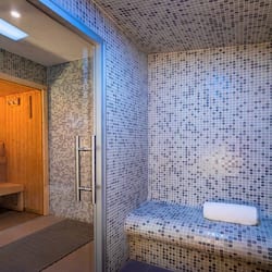 Hammam, soins corporels, massages