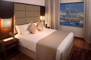 Skyline Economy Room | Premium bedding, down duvets, minibar, in-room safe - Majestic City Retreat Hotel (Dubai)