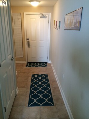 Studio (Efficiency) | Individually decorated, individually furnished, iron/ironing board