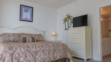 2.5 Bedroom /2 Bath condo | Individually decorated, individually furnished, iron/ironing board