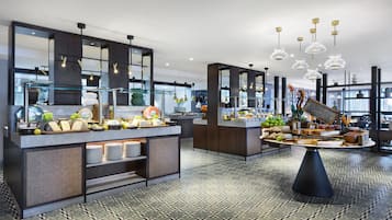 Tägliches inbegriffenes Frühstücksbuffet