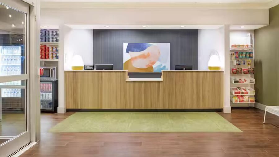 Spark by Hilton Tuscumbia Muscle Shoals