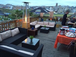 BBQ/picnic Area - St Christopher's Inn, Newquay - Hostel (Newquay)
