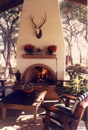 Living room - Stony Ridge Ranch Retreat (Tarpley)
