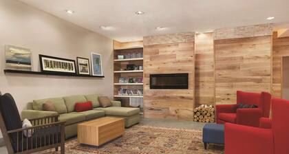 Country Inn & Suites by Radisson, Newnan, GA