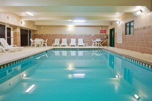 Una piscina techada