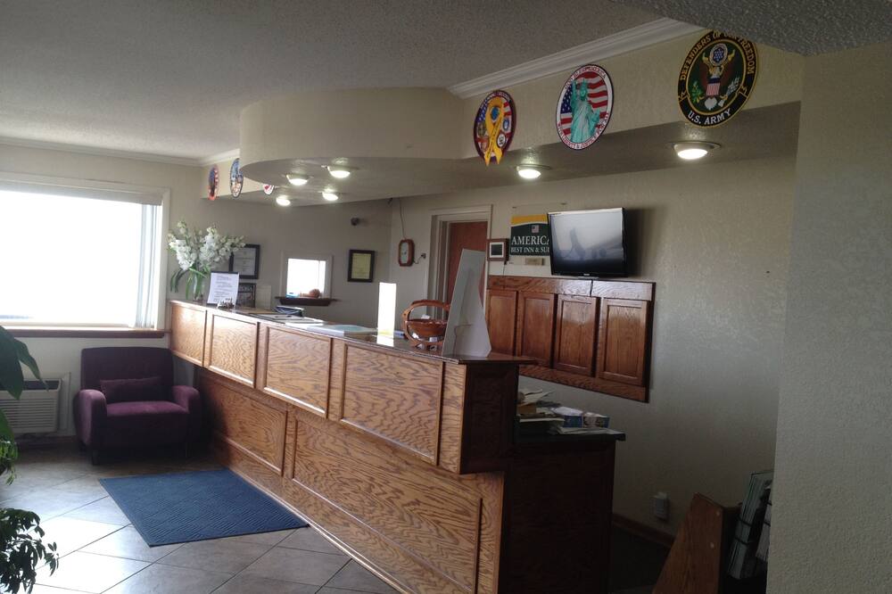 America's Best Inns & Suites