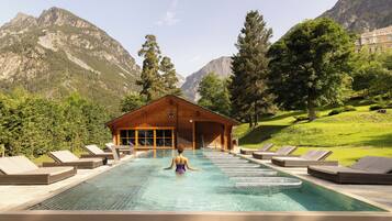 Sale per trattamenti di coppia, sauna, vasca idromassaggio, bagno turco