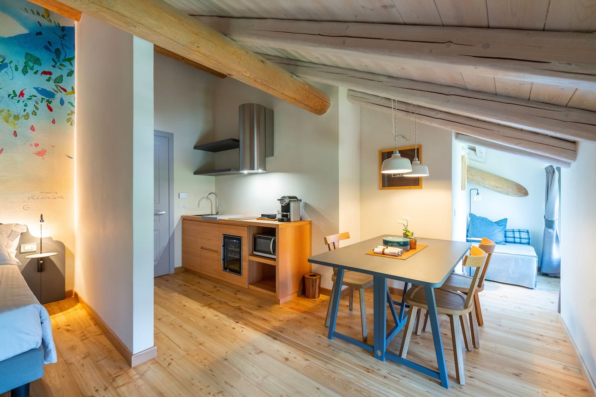 condo, mountain view, annex building | egyptian cotton sheets, premium bedding, down duvets, minibar