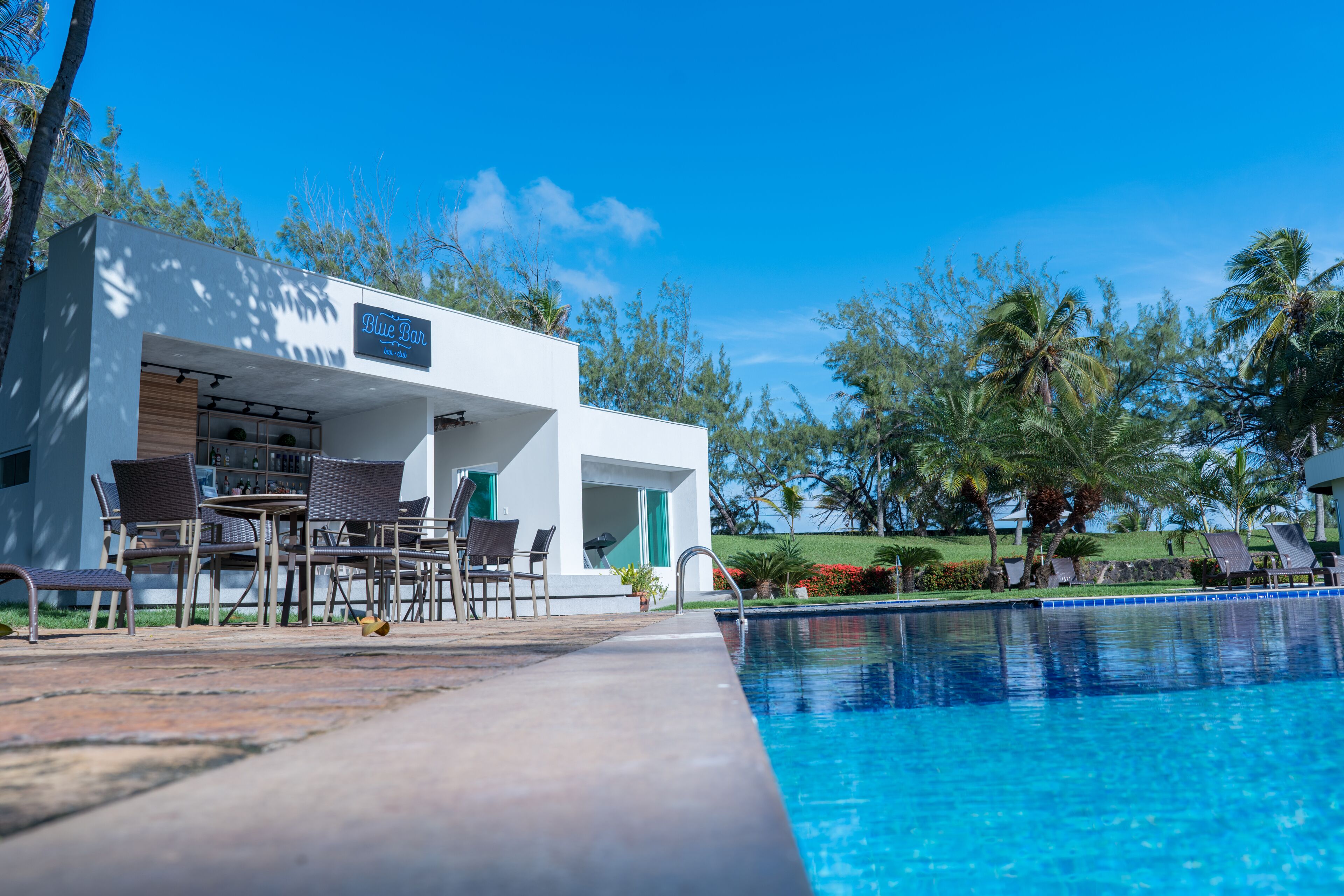 야외 수영장, 일광욕 의자