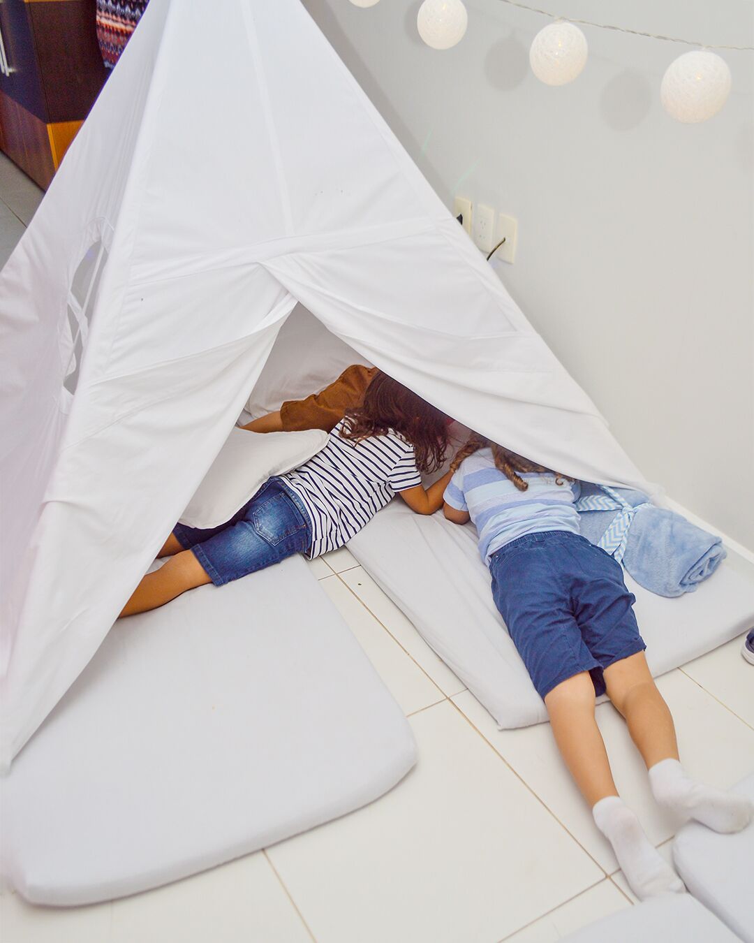 family quadruple room | children’s theme room